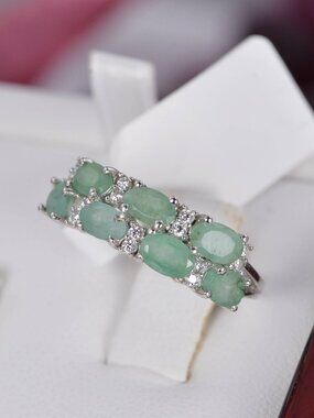Real 925 Sterling Silver Natural Emerald Ring